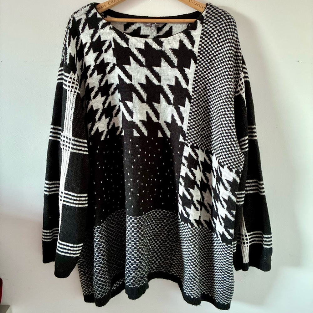 Ulla Popken Black and White Geometric Sweater Size 3X